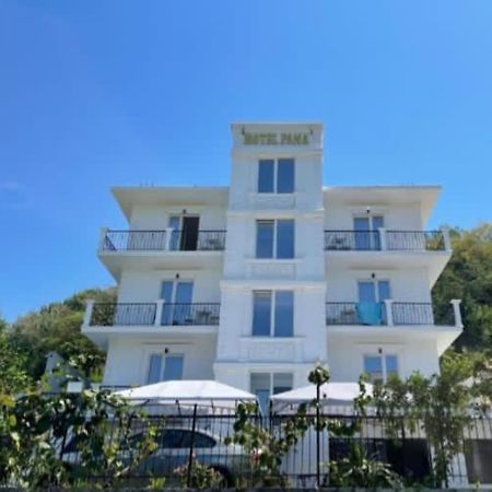 Hotel Fama Škalngur Zewnętrze zdjęcie