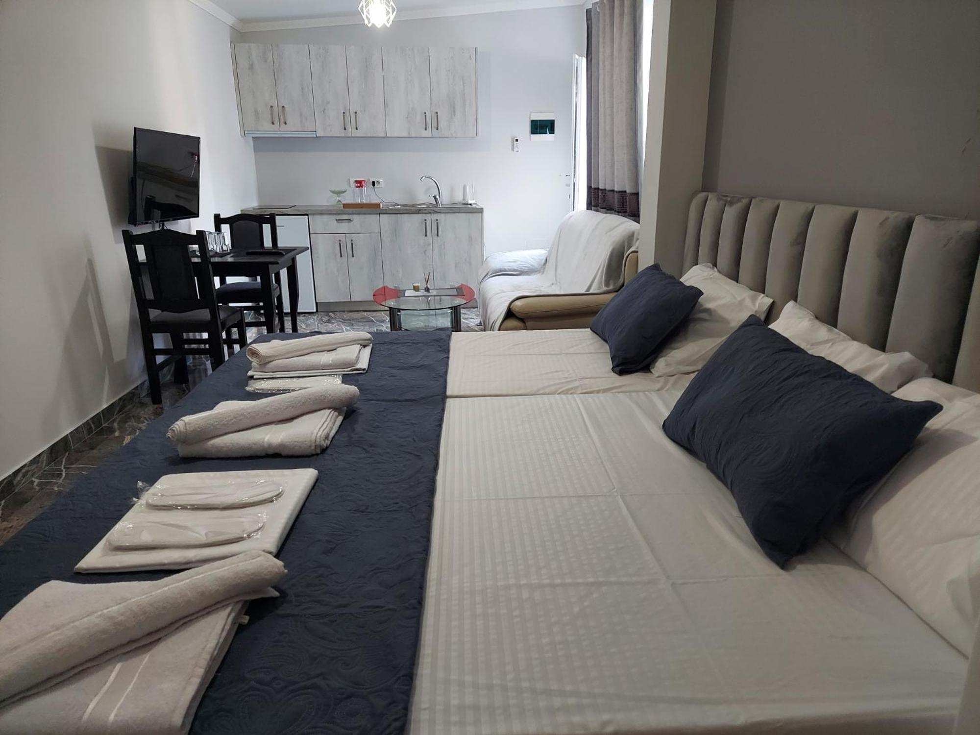 Hotel Fama Škalngur Zewnętrze zdjęcie