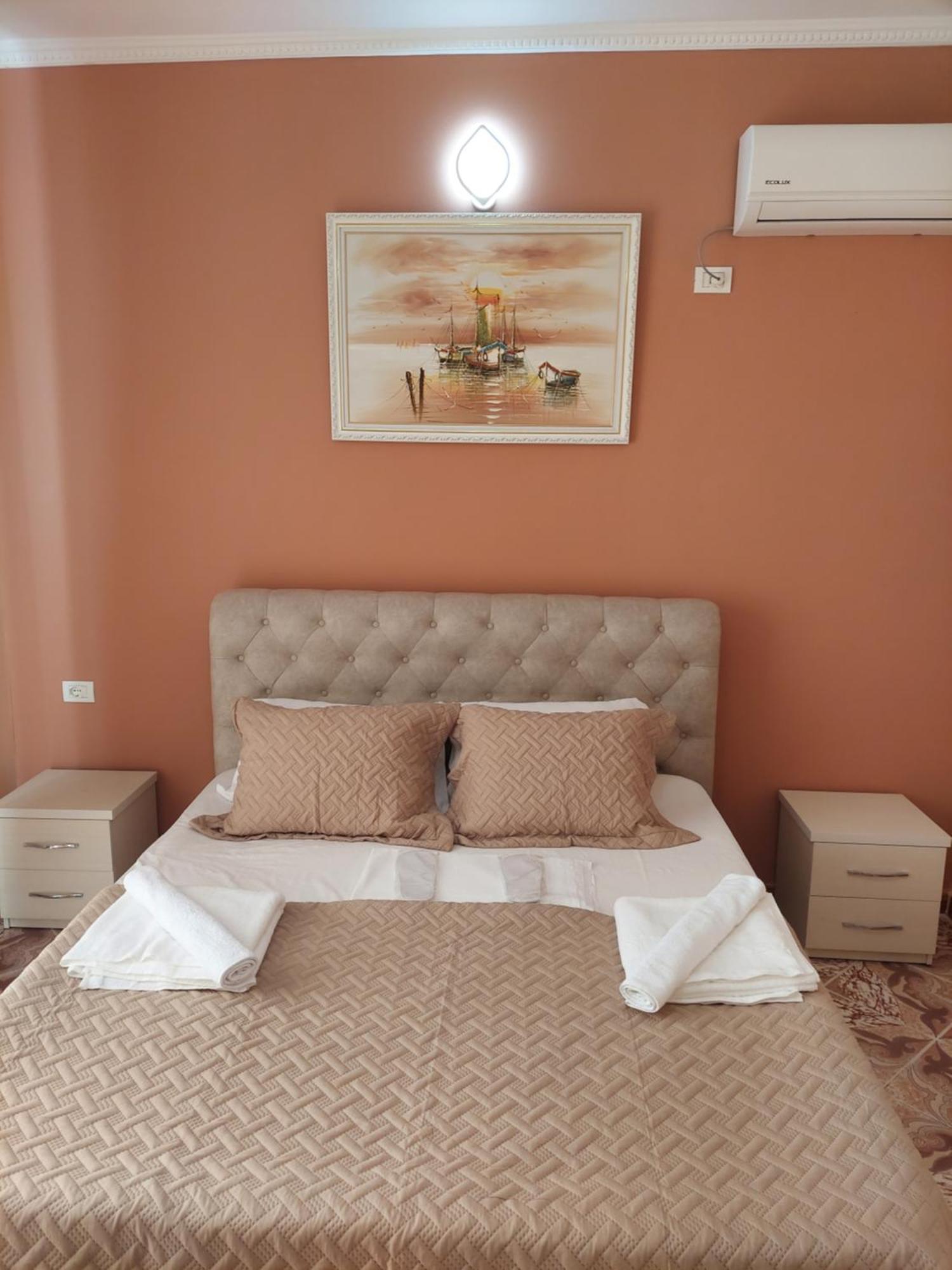 Hotel Fama Škalngur Zewnętrze zdjęcie