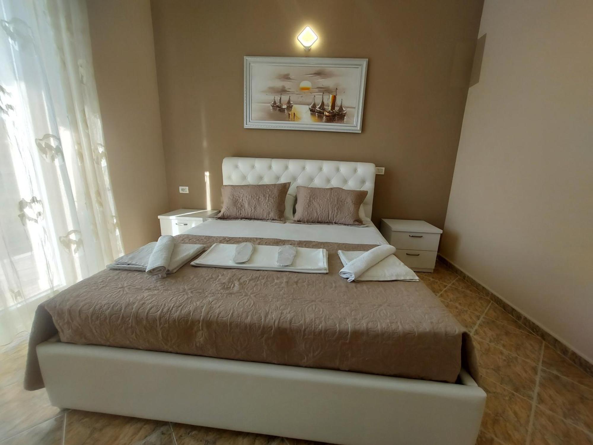 Hotel Fama Škalngur Zewnętrze zdjęcie