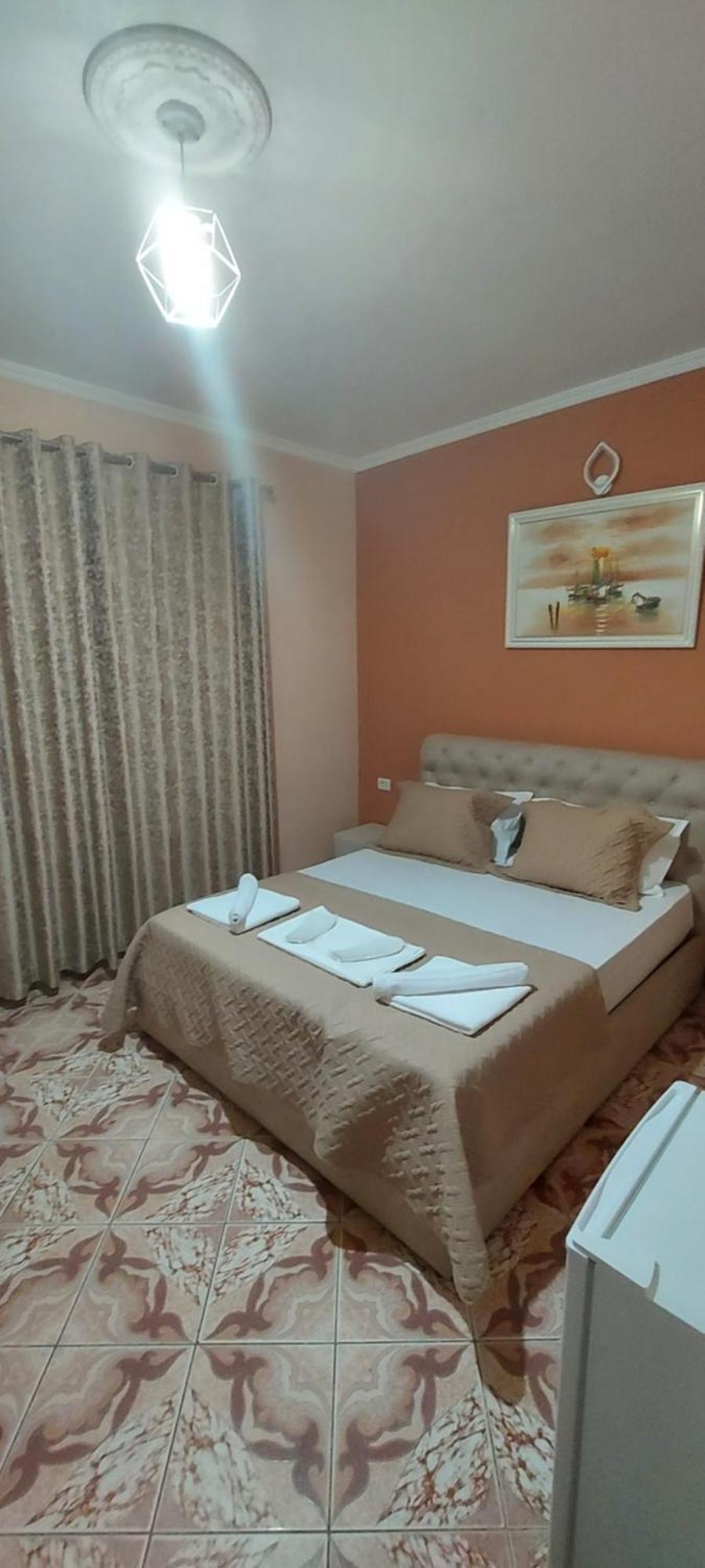Hotel Fama Škalngur Zewnętrze zdjęcie
